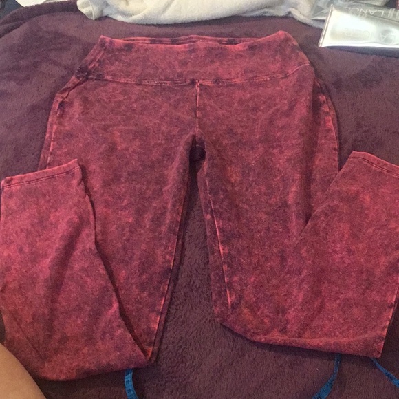 NWOT Zenana Women’s Wide Waistband Mineral Washed Leggings - Picture 4 of 10